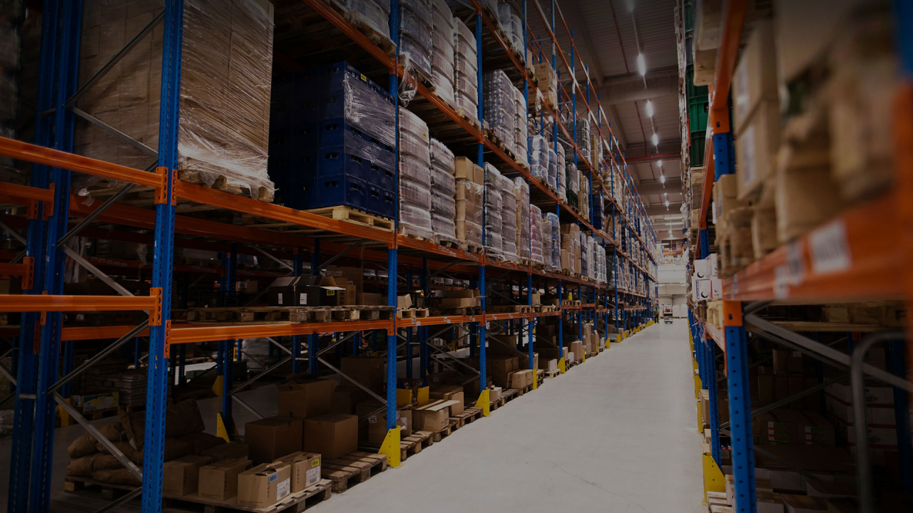 Piață dură în România: speranța de viață a magazinelor online e de 2 ani