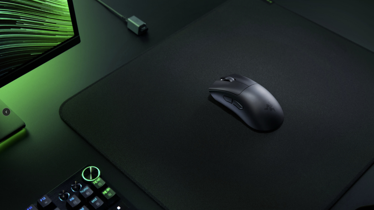 Razer lansează DeathAdder V3 HyperSpeed, un nou mouse pentru esports