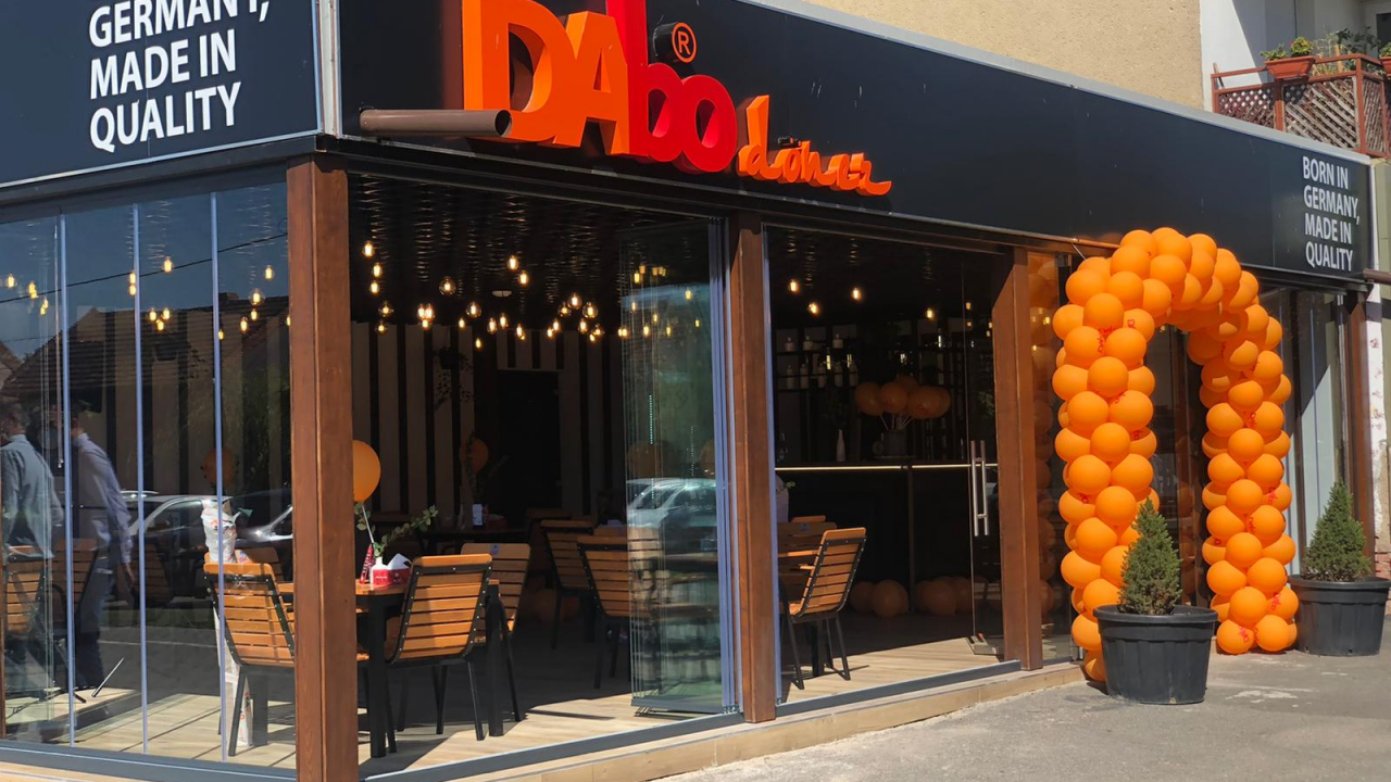 Cât costă să-ți deschizi o franciză DAbo Doner