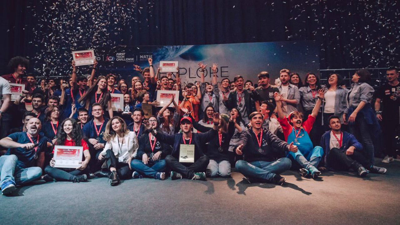 Românii care vor merge la Campionatul Mondial de Robotică