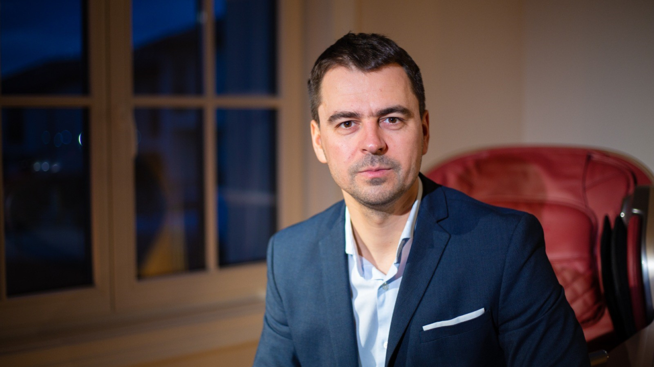 Retailerul român de fotolii de masaj, Komoder, extindere în Londra și Paris