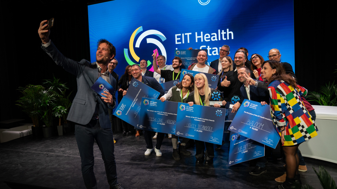 Înscrieri deschise pentru startup-urile din sănătate la InnoStars Awards