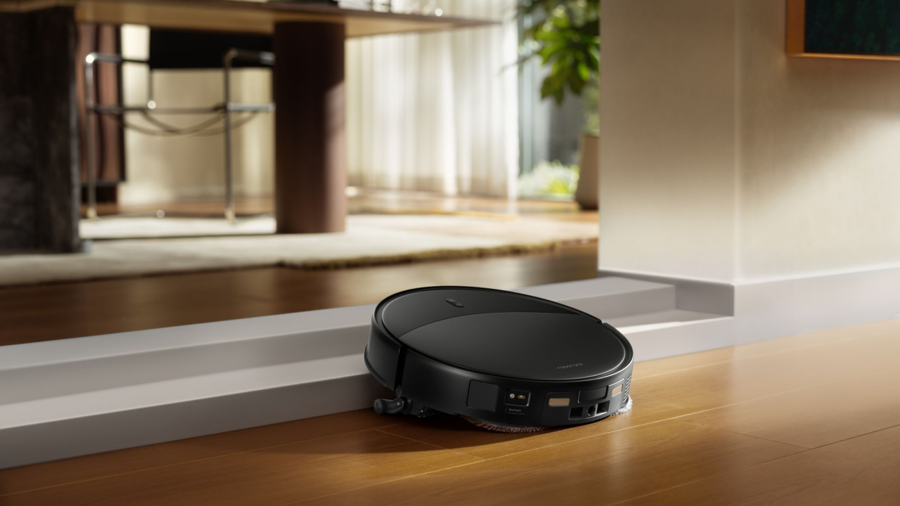 Roborock Saros 20 ajunge în România cu aspirare de 36.000 Pa și navigație 3D