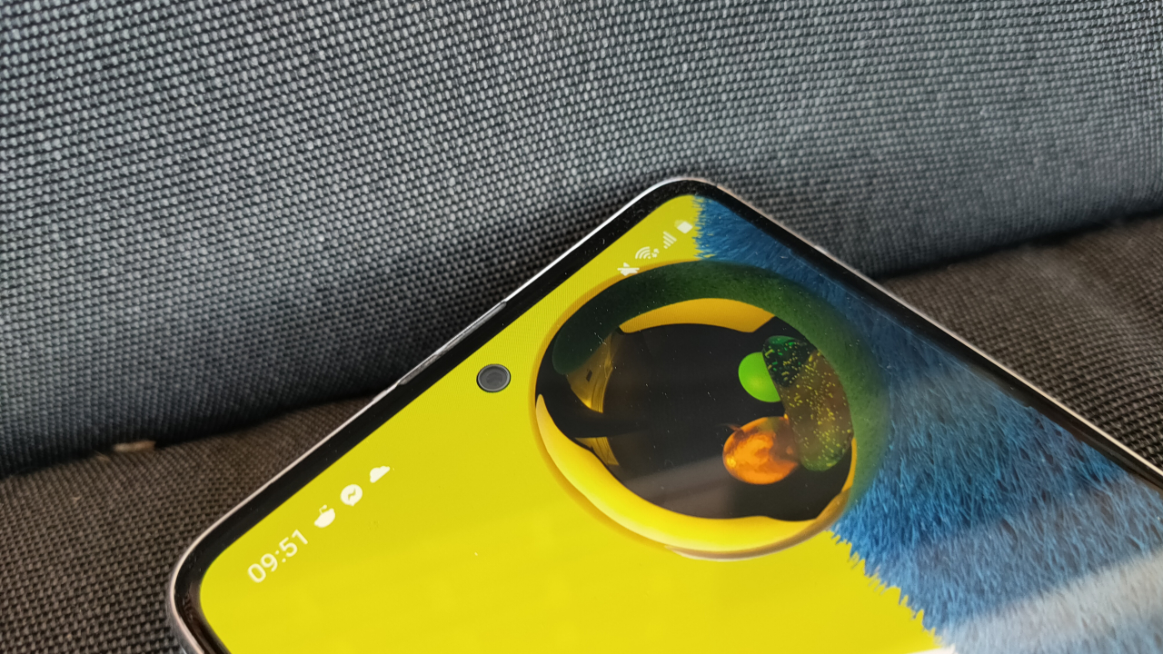 REVIEW Samsung Galaxy A51 5G - un mid range 5G curajos