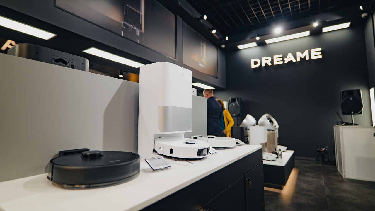 Dreame deschide primul showroom din România la eMAG Băneasa
