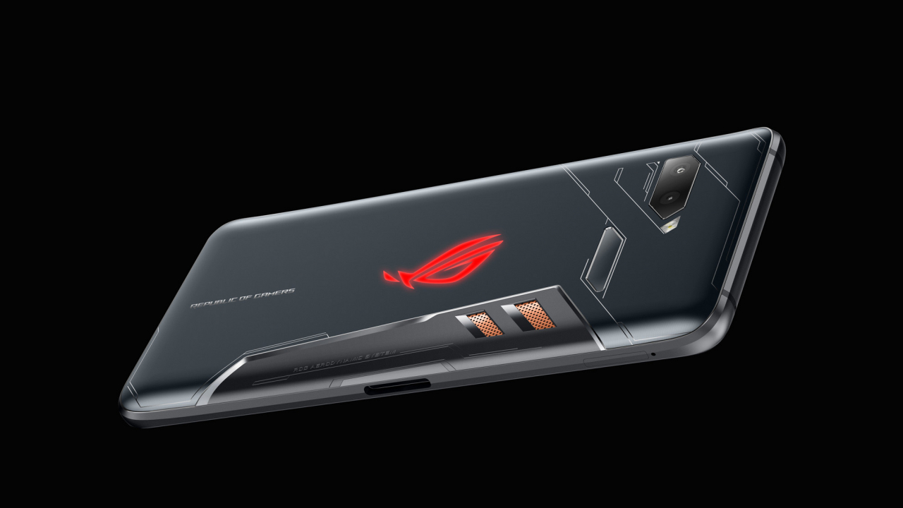 ASUS ROG Phone, smartphone-ul de gaming, va ajunge și în România