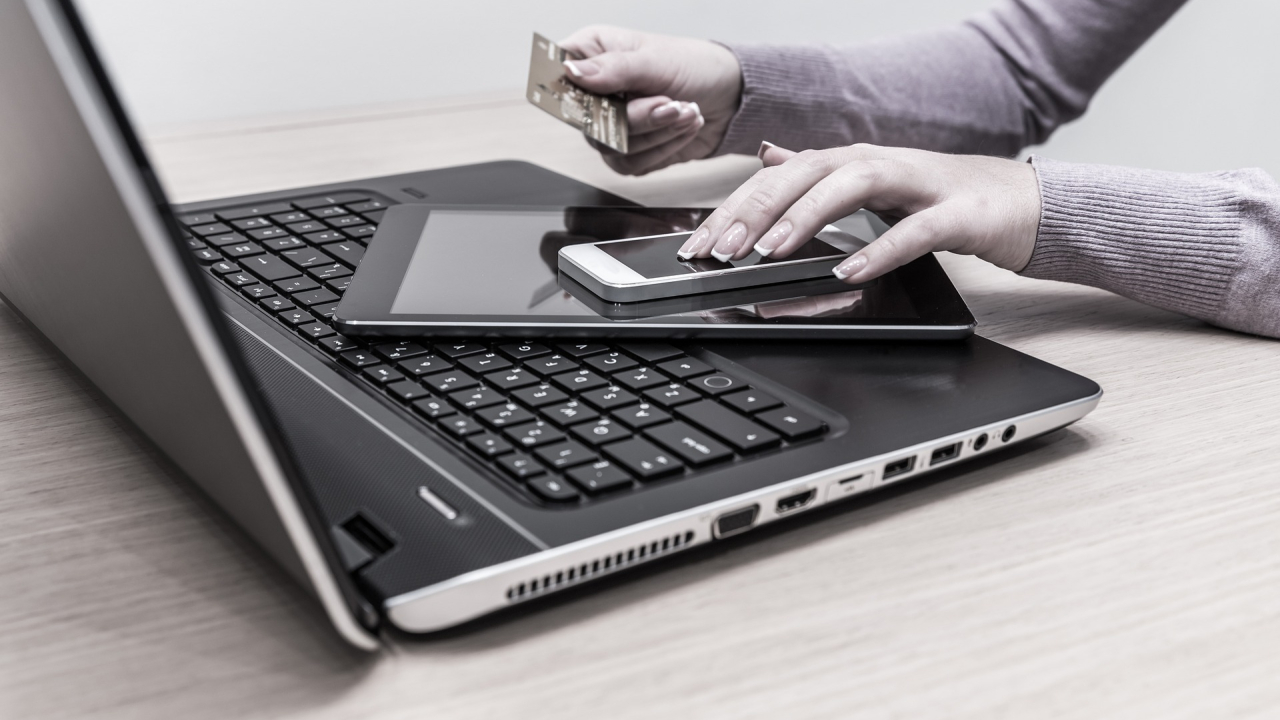 De 7 ori mai multe cereri pentru POS-uri de la antreprenori în ianuarie 2023