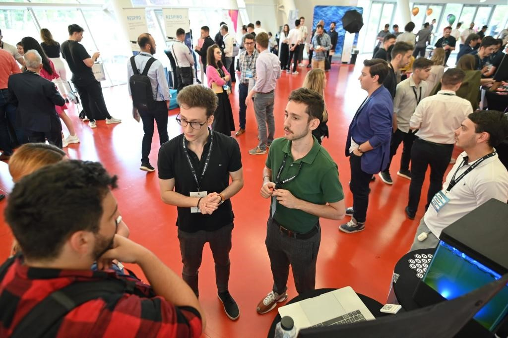 Innovation Labs 2024: 30 de ore pentru produse tech ce adresează probleme reale