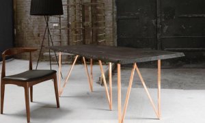 Massa Design - business în jurul unei mese arse