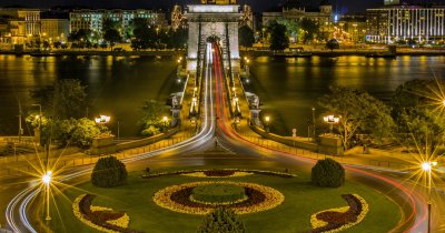Uber se retrage din Budapesta din cauza lui Viktor Orban
