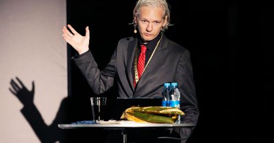 Știrile zilei - 19 octombrie - Ecudadorienii i-au tăiat firul de net lui Assange
