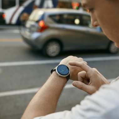 Dagadam Watch revine - ceasul românesc performează pe Kickstarter