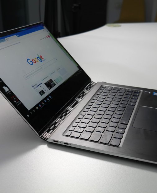 Lenovo Yoga 910 - laptop premium pentru manageri [REVIEW]