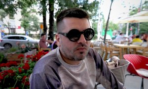 Semnături: ”Boz”, hackerul român care face trap cu vedetele americane