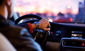 Cum să fii șofer partener Uber: îndreptar pentru începători