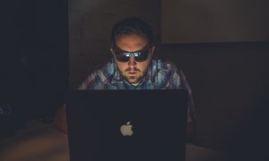Cum pot lucra hackerii pentru societate?