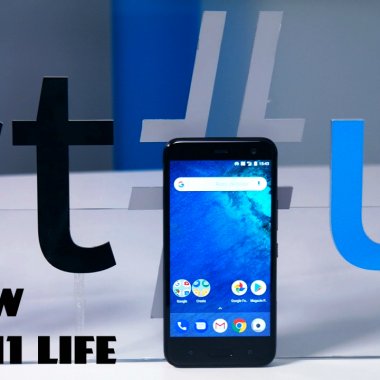 Review HTC U11 Life: Strălucitor, dar lipsit de strălucire