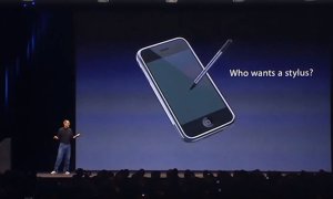 Primul iPhone: 11 ani de la prezentarea care a schimbat lumea
