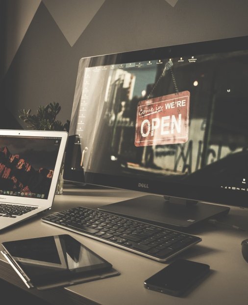 Laptopuri bune cu prețuri decente: modele pentru orice nevoie