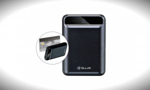 Una dintre cele mici baterii externe are o capacitate mare