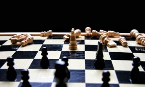 Statul cu dare de mână și sărac la strategie