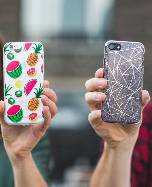 Dovada că nu ne permitem telefoanele pe care ni le cumpărăm