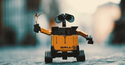 Roboți umanoizi – șase roboți care arată și se comportă ca oamenii