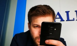 Samsung Galaxy A8 Review: Mașinărie de selfie-uri cu suflet premium