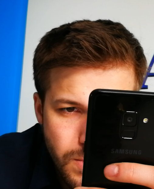 Samsung Galaxy A8 Review: Mașinărie de selfie-uri cu suflet premium