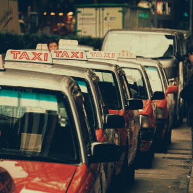 Uber are tot mai mulți concurenți pe piața de taximetrie autonomă