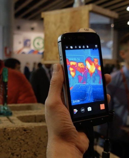 MWC 2018: Cat S61 e telefonul perfect pentru meșterul din tine