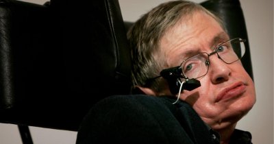 Stephen Hawking a murit. Viața fizicianului în cifre relevante