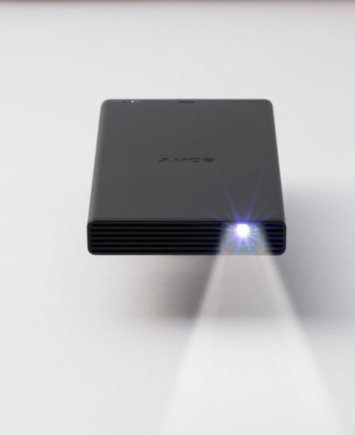 Noul proiector portabil al Sony e foarte mic, dar scoate imagini mari