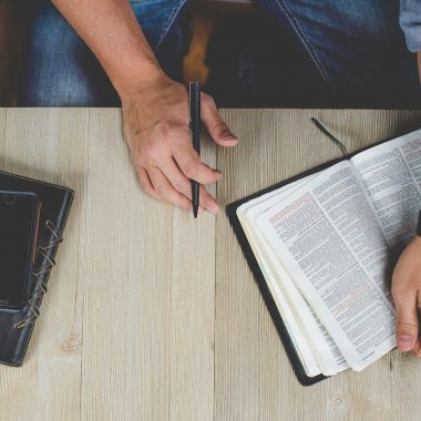 Înțelepciune divină: ce ne învață Biblia despre antreprenoriat