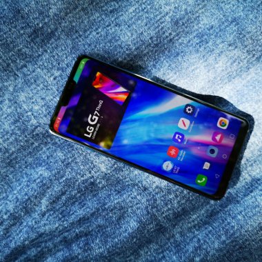 LG G7 ThinQ, primele impresii: cel mai "zgomotos" telefon al anului