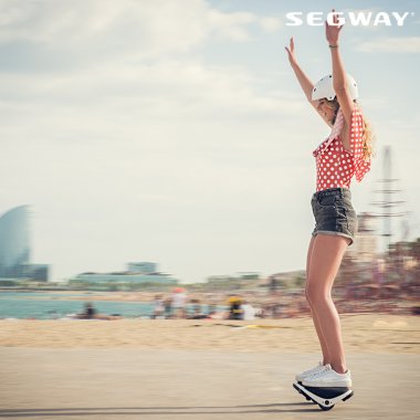 Segway, pe o nouă nișă: lansează e-Skates, patine electrice cu balans