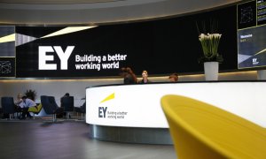 EY investește un miliard de dolari în servicii și soluții inovatoare