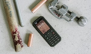 Telefonul meșterilor lansat într-un nou model: Cat B35 cu suport 4G