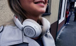 Review Plantronics 8200 UC: Și s-a făcut liniște!