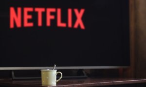 Noi proiecte europene anunțate de Netflix: seriale pentru binging