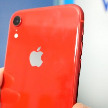 Review iPhone XR - mai colorat, mai interesant...mai slab?