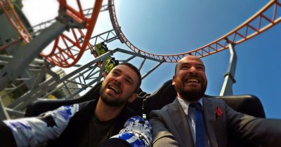 Interviu în roller coaster cu Alexandru Neștian. Costumul rezistă