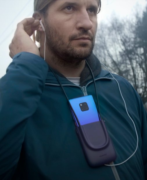 Cum îi ajută Huawei pe nevăzători să ”vadă” reacțiile celor din jur