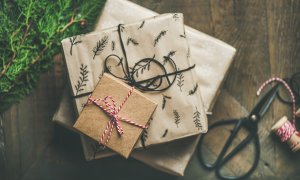 Idei de cadouri de Crăciun: gadget-uri și experiențe memorabile
