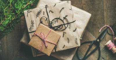 Idei de cadouri de Crăciun: gadget-uri și experiențe memorabile
