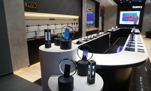 Samsung relansează magazinul care se adaptează în timp real la client