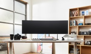 CES 2019: Trebuie să îți schimbi biroul dacă vrei acest monitor LG
