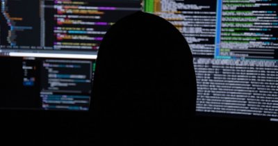 Amenințări porno: cu ochii pe ecranul PC-ului, rămâi fără date