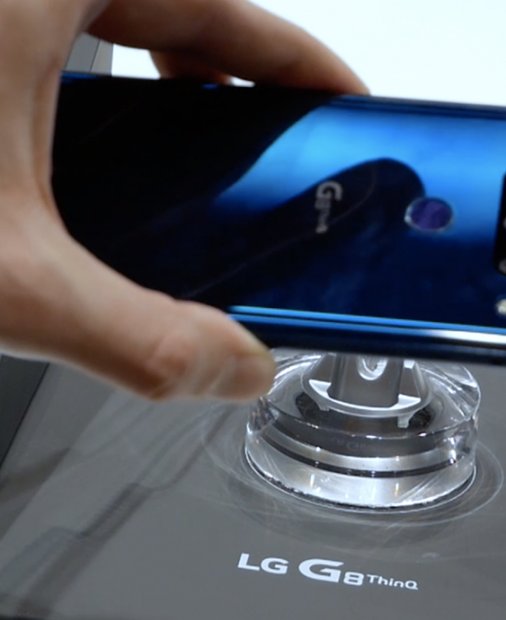 LG G8 ThinQ Hands On - "citește" venele ca să se deblocheze