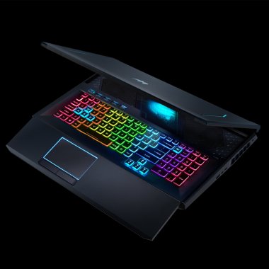 Acer Predator Helios 700 e un gaming de laptop cu o tastatură specială